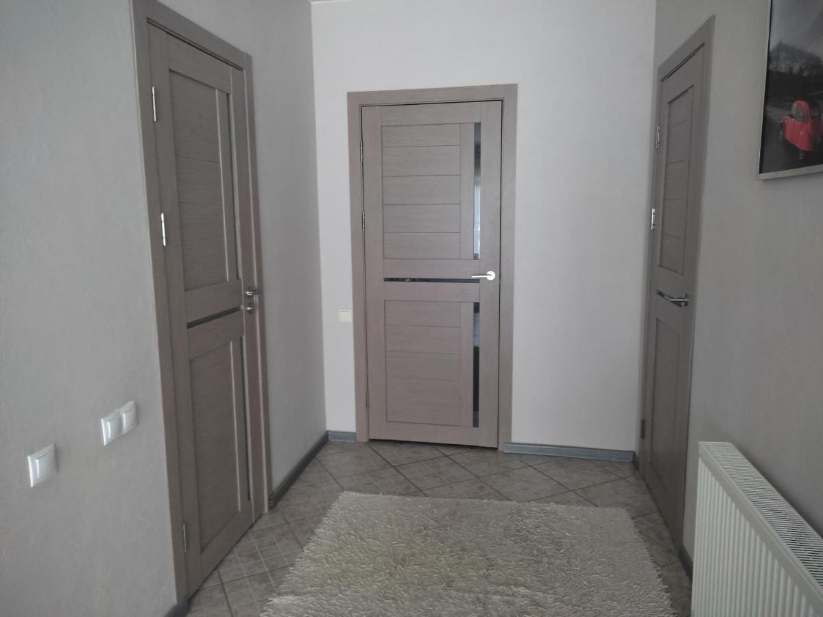 Apartments Near Old Town With Private Parking Каунас Екстериор снимка